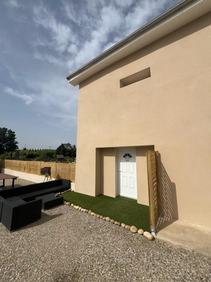 Gite1 Pour 6 Personnes Anneyron Esterno foto